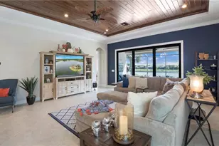 1410 Redona Wy, Naples, FL 34113 - Photo 8