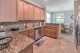 9484 Casoria Ct, Naples, FL 34113 - Photo 8