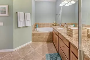 9484 Casoria Ct, Naples, FL 34113 - Photo 12