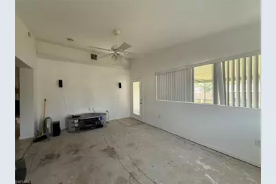 3615 Willow Wisp Dr S, Lakeland, FL 33810 - Photo 8