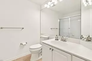 1315 Henley St, Naples, FL 34105 - Photo 8