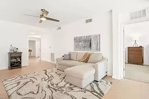 1315 Henley St, Naples, FL 34105 - Photo 6