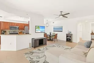 1315 Henley St, Naples, FL 34105 - Photo 4