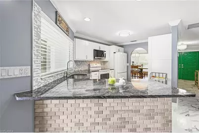 1715 SE 21st St, Cape Coral, FL 33990 - Photo 10