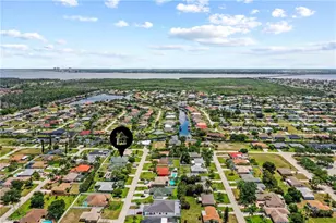 1715 SE 21st St, Cape Coral, FL 33990 - Photo 32