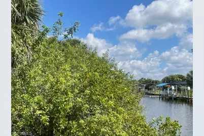 4450 Bayview St, Port Charlotte, FL 33948 - Photo 2