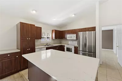 1082 Ridgeway Dr, North Fort Myers, FL 33903 - Photo 8