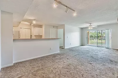 1810 Florida Club Cir #1204, Naples, FL 34112 - Photo 4