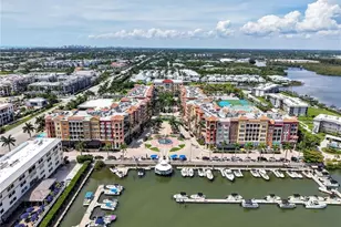 801 River Point Dr, Naples, FL 34102 - Photo 28