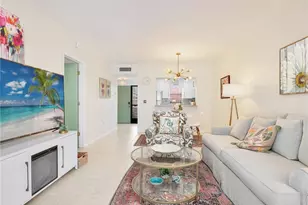 801 River Point Dr, Naples, FL 34102 - Photo 12