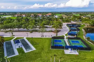 9523 Campanile Cir, Naples, FL 34114 - Photo 44
