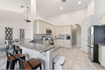 8963 Appaloosa Ct, Naples, FL 34113 - Photo 4
