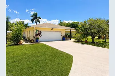 688 W Valley Dr, Bonita Springs, FL 34134 - Photo 1