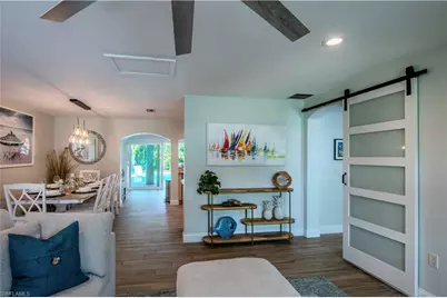 1385 Wisconsin Dr, Naples, FL 34103 - Photo 4