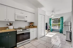 1835 W Crown Pointe Blvd, Naples, FL 34112 - Photo 8