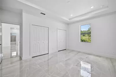 2524 70th St W, Lehigh Acres, FL 33971 - Photo 10