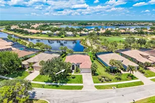 11945 Heather Woods Ct, Naples, FL 34120 - Photo 20