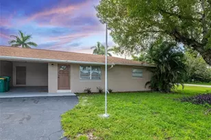 4004 12th St N, Naples, FL 34103 - Photo 1