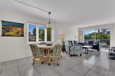 1300 Gulf Shore Blvd N #205, Naples, FL 34102 - Photo 6