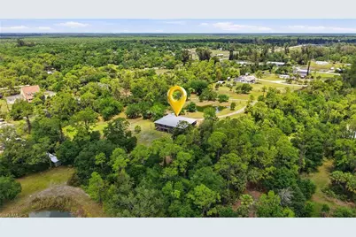 6650 Chipper Ln, North Fort Myers, FL 33917 - Photo 2