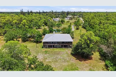 6650 Chipper Ln, North Fort Myers, FL 33917 - Photo 4