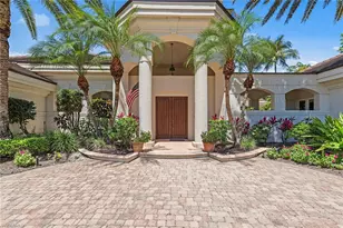 4484 Brynwood Dr, Naples, FL 34119 - Photo 2