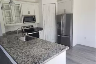 9015 Madrid Cir, Naples, FL 34104 - Photo 6