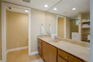275 Indies Way, Naples, FL 34110 - Photo 20