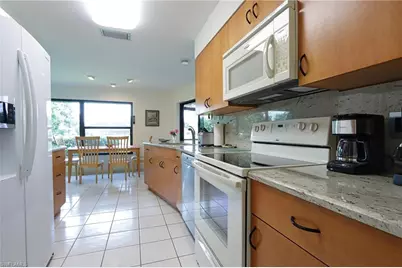 28387 Las Palmas Cir, Bonita Springs, FL 34135 - Photo 14