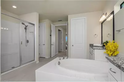 17628 Kinzie Ln, Estero, FL 33928 - Photo 20