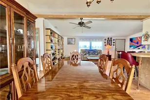 573 Cape Florida Ln, Naples, FL 34104 - Photo 8
