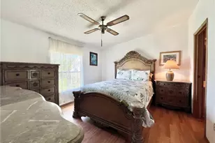 573 Cape Florida Ln, Naples, FL 34104 - Photo 18