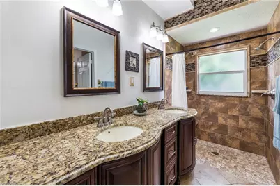 713 Crossfield Cir, Naples, FL 34104 - Photo 24