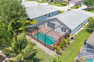 713 Crossfield Cir, Naples, FL 34104 - Photo 38
