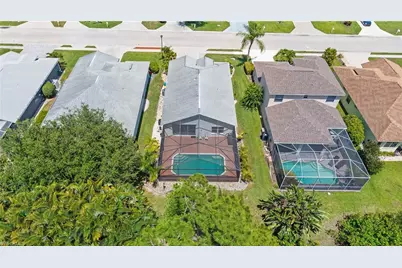 713 Crossfield Cir, Naples, FL 34104 - Photo 40