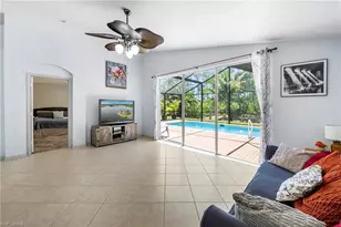713 Crossfield Cir, Naples, FL 34104 - Photo 8
