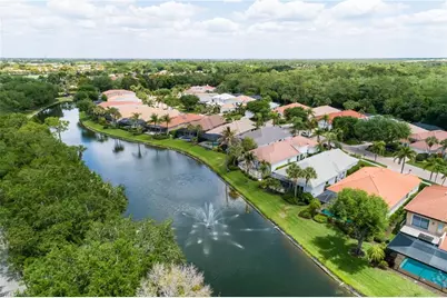 9239 Troon Lakes Dr, Naples, FL 34109 - Photo 40