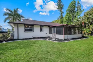 6302 Hofstra Ct W, Fort Myers, FL 33919 - Photo 28