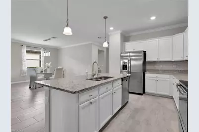 19527 Utopia Ln, Estero, FL 33928 - Photo 10
