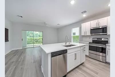 15359 Wildflower Cir, Naples, FL 34119 - Photo 4