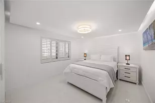 10475 Gulf Shore Dr, Naples, FL 34108 - Photo 12