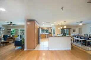 216 Willoughby Dr, Naples, FL 34110 - Photo 12