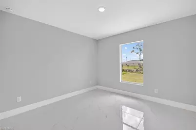 818 Portland St E, Lehigh Acres, FL 33974 - Photo 18