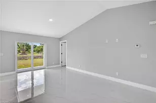 818 Portland St E, Lehigh Acres, FL 33974 - Photo 4