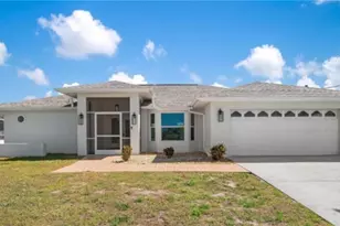 257 Bunker Rd, Rotonda West, FL 33947 - Photo 1