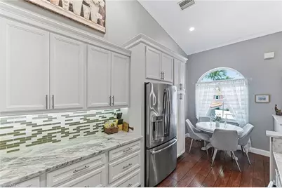 6835 Huntington Lakes Cir #201, Naples, FL 34119 - Photo 6