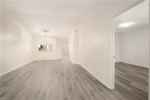 7791 Esmeralda Way, Naples, FL 34109 - Photo 8
