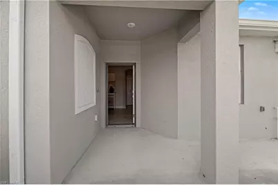 20531 Hazelnut Ct S, Lehigh Acres, FL 33936 - Photo 2