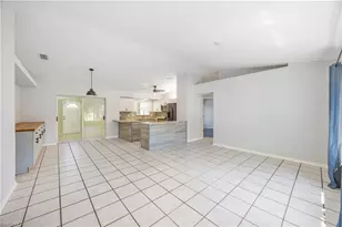 841 8th St SE, Naples, FL 34117 - Photo 6