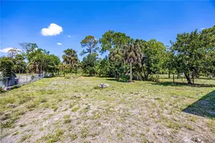 841 8th St SE, Naples, FL 34117 - Photo 24